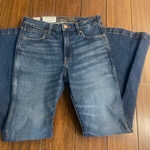 The Wrangler Retro Premium High Rise Flare Jeans
